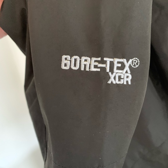 The North Face Summit Series Gore-Tex XCR 2 in 1 Jacket - Picture 4 of 11